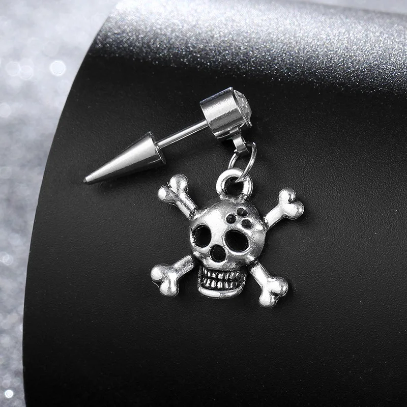 2019 pánske Šperky, Náušnice, Gombíky Retro Štýle Gothic Pirate Skull Skull Motocykel Titánové Ocele, Náušnice Piercing