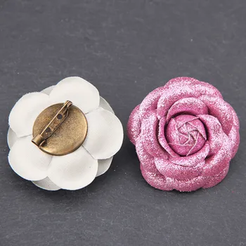 Kórejský Nové Kožené Camellia Kvet Brošňa Módne Šatku Pracky Klopě Pin Odznak Brošne Šperky pre Ženy, Odevné Doplnky